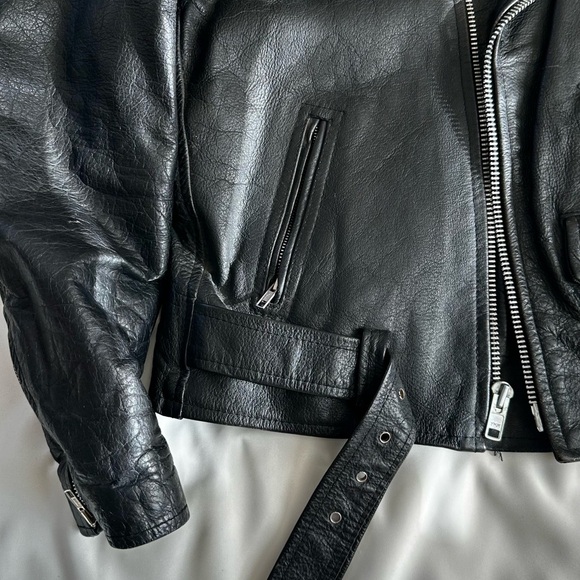 VINTAGE 1980s Black Genuine Leather Biker Jacket Moto Streetwear ~Rare! SZ 46 - Picture 4 of 16